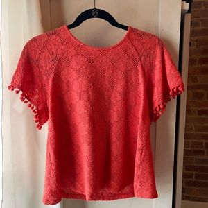Salmon-colored Eri & Ali crocheted blouse